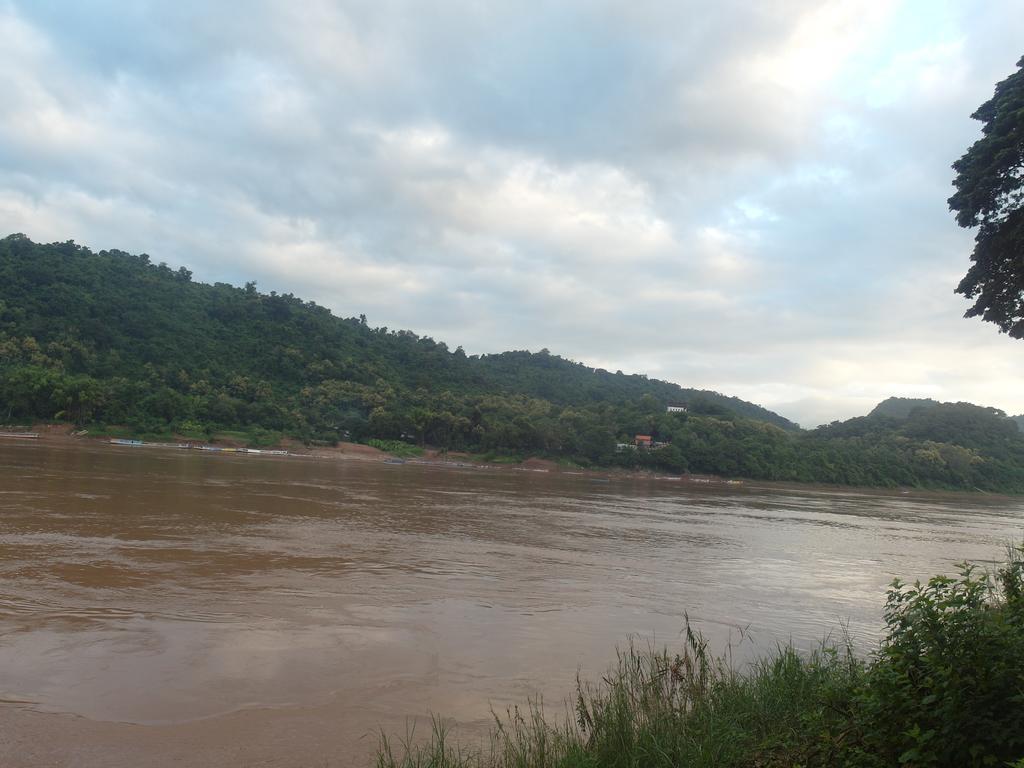 Mekong Sunset View Hotel Luang Prabang Exteriör bild